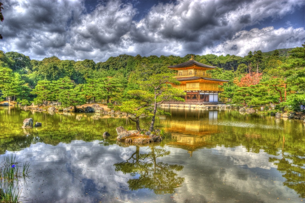Золотой Павильон, Киото, Япония jigsaw puzzle in Красивые пейзажи puzzles on TheJigsawPuzzles.com