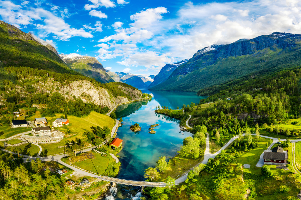 See Lovatnet, Lodalen-Tal, Norwegen jigsaw puzzle in Puzzle des Tages puzzles on TheJigsawPuzzles.com