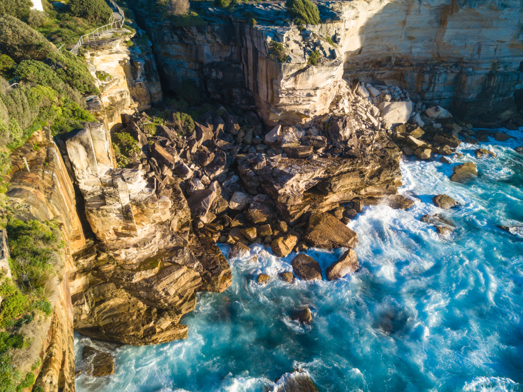 Aerial View of Diamond Bay Cliff jigsaw puzzle in Great Sightings puzzles on TheJigsawPuzzles.com