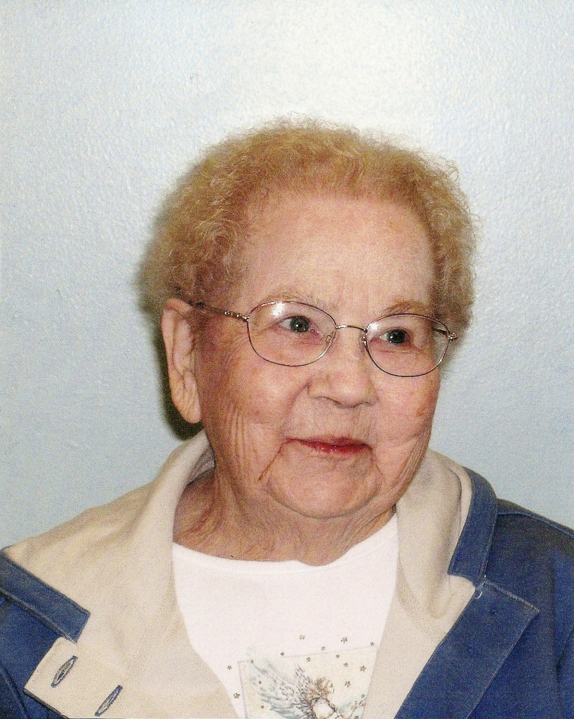 2013 Reva Burgess 2013  at church jigsaw puzzle in Barbara Vavra puzzles on TheJigsawPuzzles.com