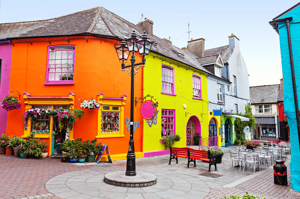 Colorful Irish Facades jigsaw puzzle in Puzzle of the Day puzzles on TheJigsawPuzzles.com