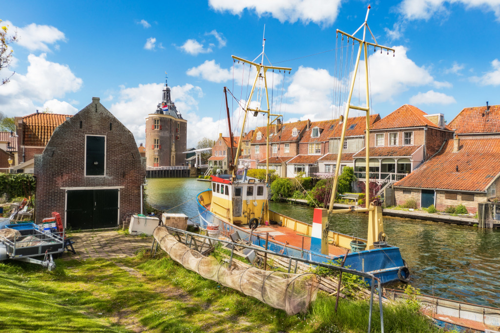 Fischerboot in Enkhuizen, Niederlande jigsaw puzzle in Puzzle des Tages puzzles on TheJigsawPuzzles.com