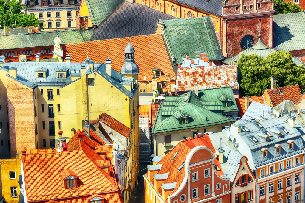 Telhados de Riga Histórica, Letônia jigsaw puzzle in Quebra-Cabeça do Dia puzzles on TheJigsawPuzzles.com