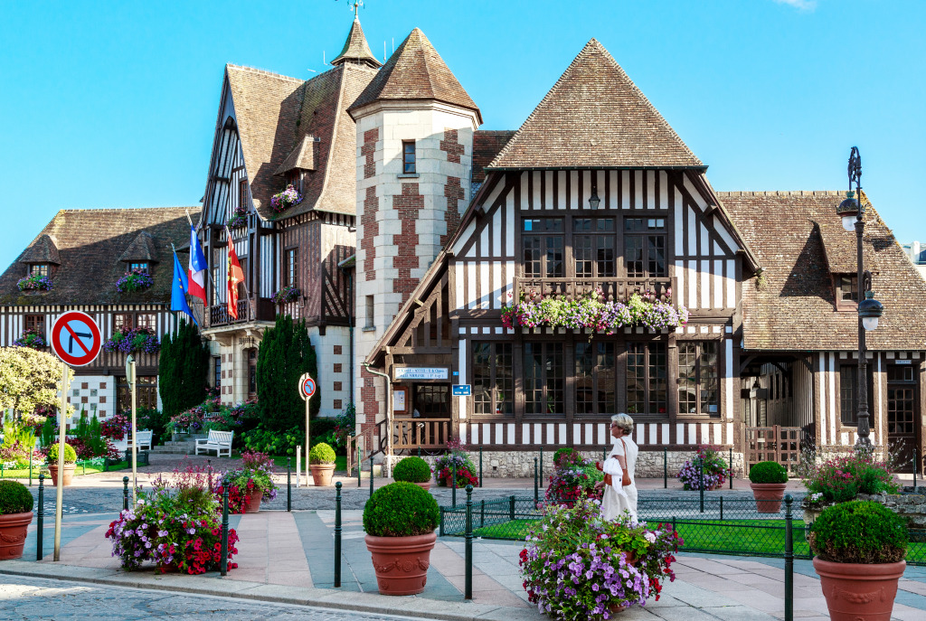 Deauville, France jigsaw puzzle in Paysages urbains puzzles on TheJigsawPuzzles.com