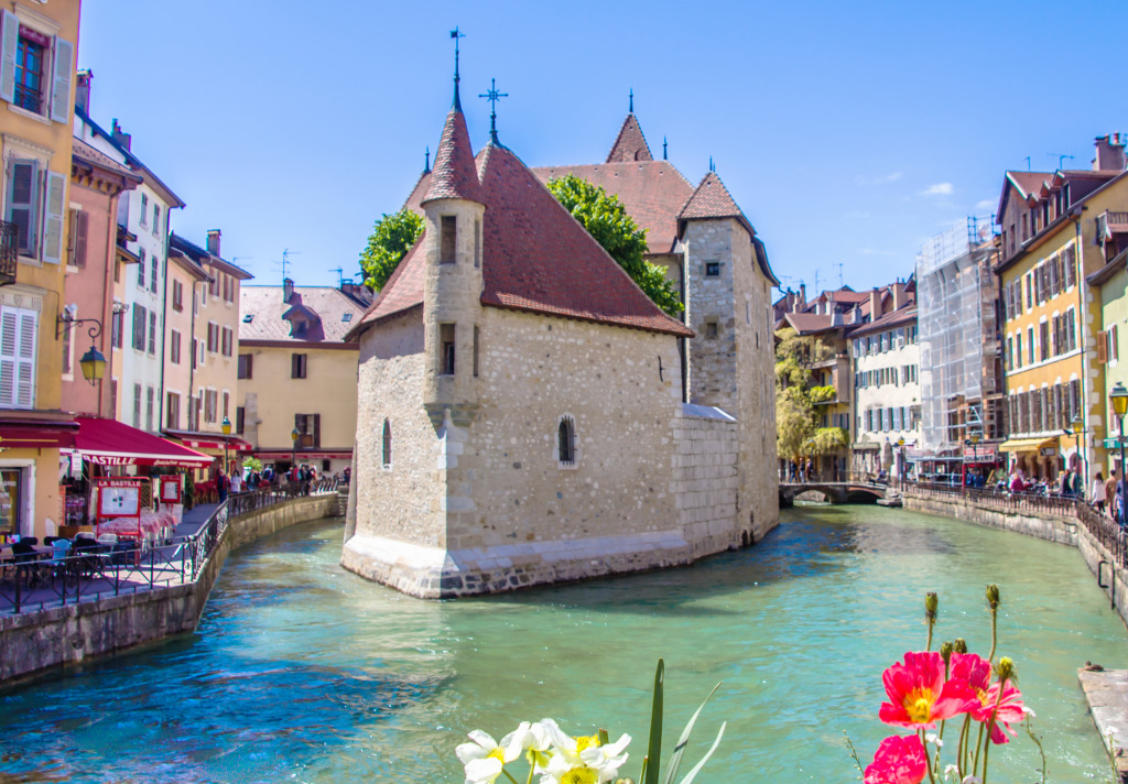 Palais de l'Isle and Thiou River, Annecy, France jigsaw puzzle in Castles puzzles on TheJigsawPuzzles.com