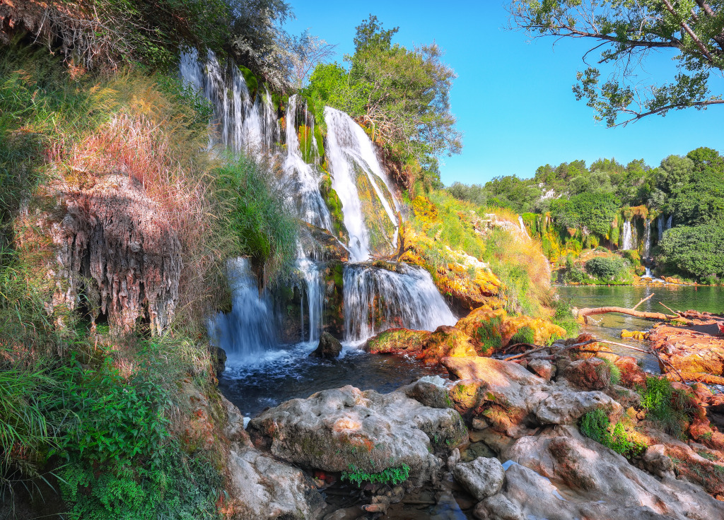 Kravice Falls, Bosnien und Herzegowina jigsaw puzzle in Wasserfälle puzzles on TheJigsawPuzzles.com
