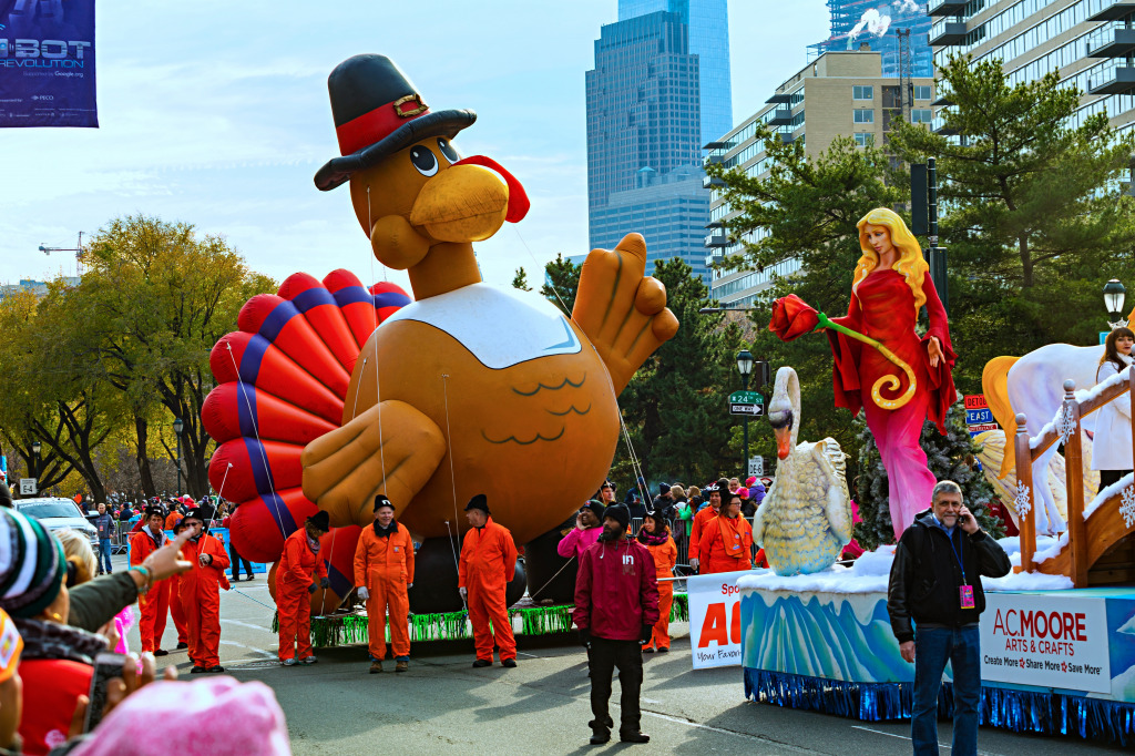 Thanksgiving Day Parade, Philadelphia PA jigsaw puzzle in Street View puzzles on TheJigsawPuzzles.com