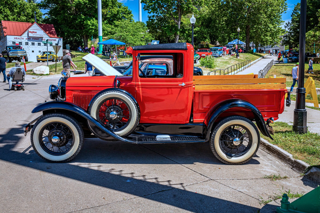 1931 Ford Model A Pickup Truck, Des Moines, USA jigsaw puzzle in Autos & Motorräder puzzles on TheJigsawPuzzles.com