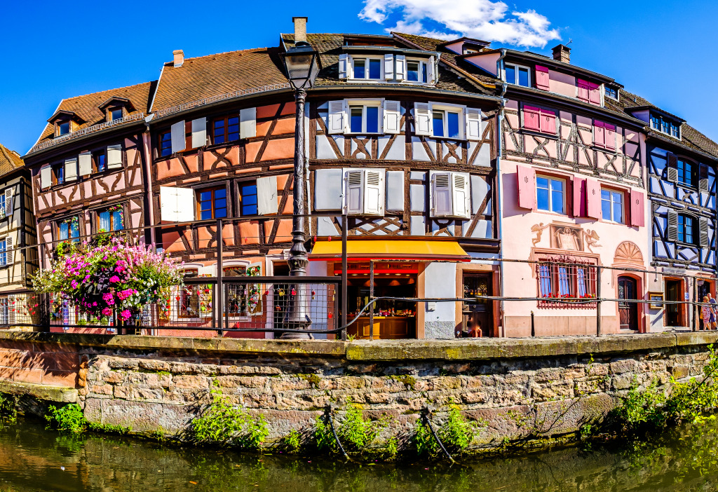 Half-Timbered Facades in Colmar, France jigsaw puzzle in Puzzle of the Day puzzles on TheJigsawPuzzles.com