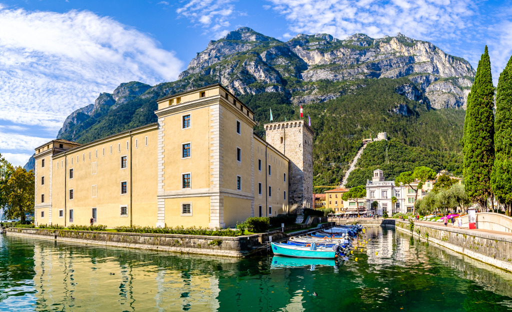 Famous Old Town of Riva Del Garda jigsaw puzzle in Castles puzzles on TheJigsawPuzzles.com