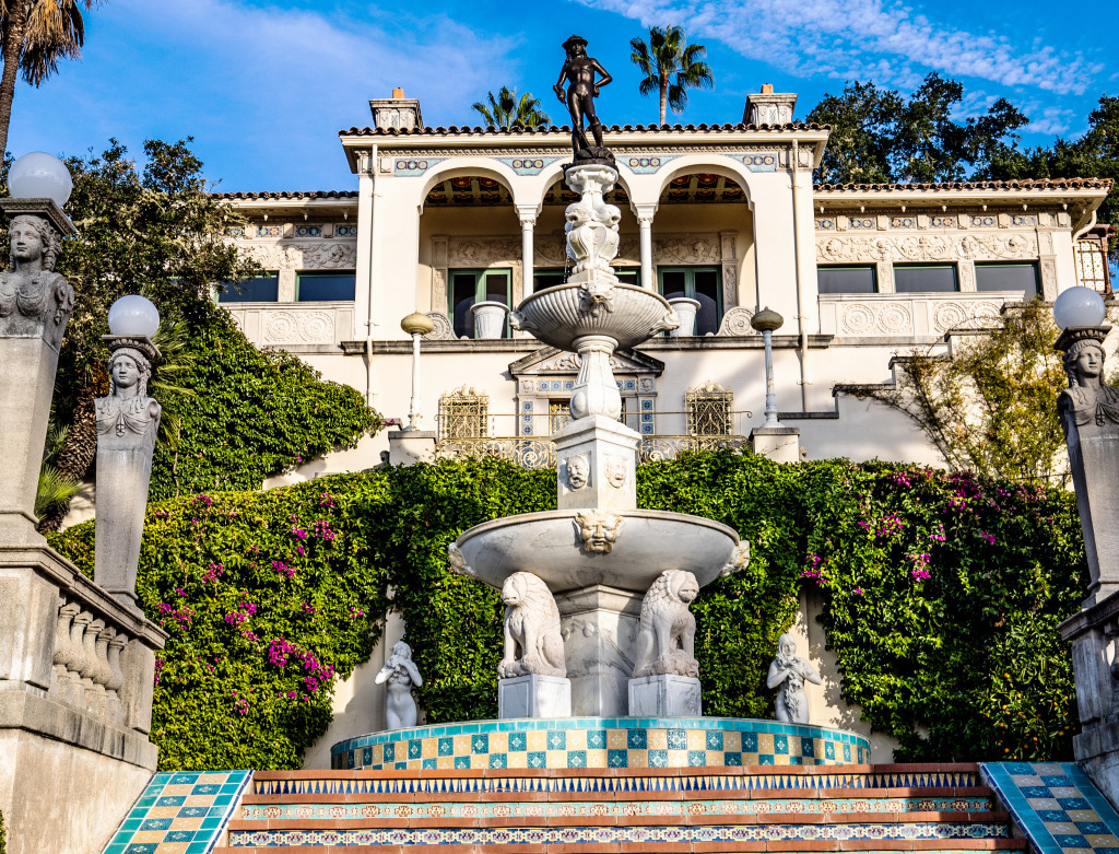 Hearst Castle Fountain jigsaw puzzle in Castles puzzles on TheJigsawPuzzles.com