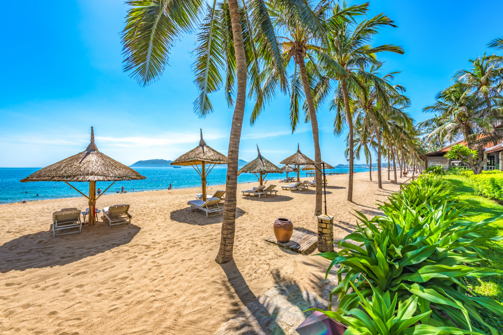 Beautiful Scenery of Nha Trang, Vietnam jigsaw puzzle in Great Sightings puzzles on TheJigsawPuzzles.com