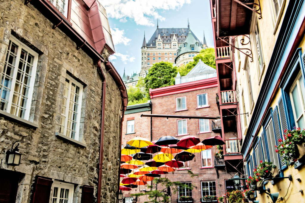 Rue Petit Champlain, Canada jigsaw puzzle in Paysages urbains puzzles on TheJigsawPuzzles.com