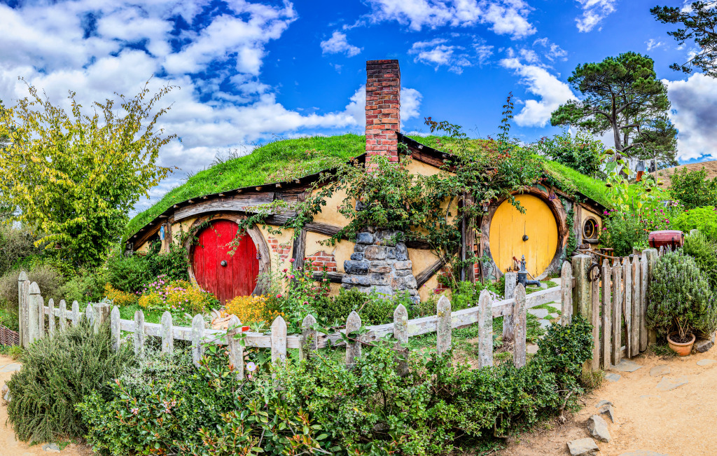 Hobbiton Village, New Zealand jigsaw puzzle in Puzzle of the Day puzzles on TheJigsawPuzzles.com