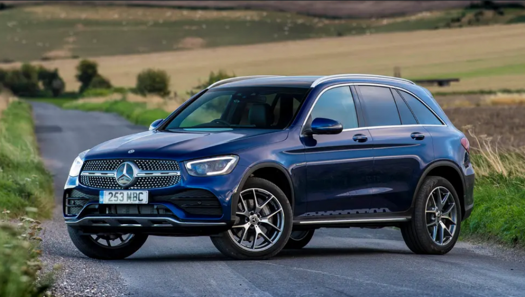 GLC 350e 1 jigsaw puzzle in kittichai puzzles on TheJigsawPuzzles.com