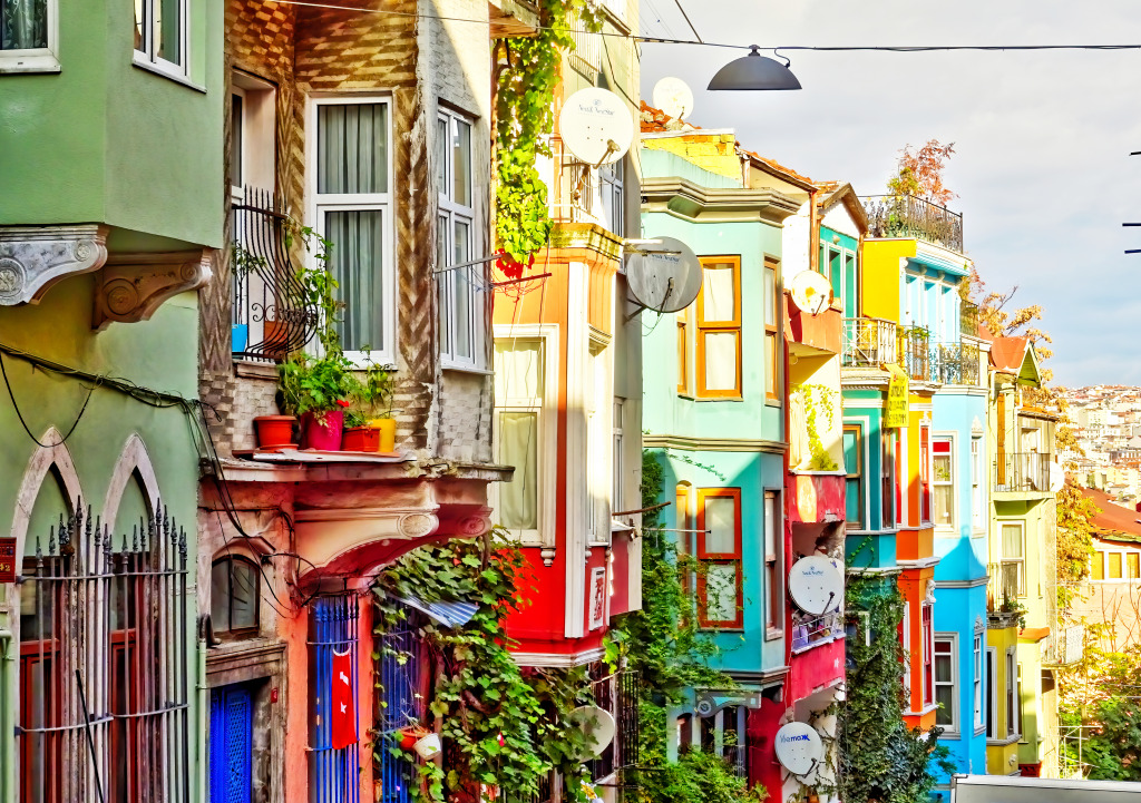 Balat Neighbourhood in Istanbul, Turkey jigsaw puzzle in Street View puzzles on TheJigsawPuzzles.com