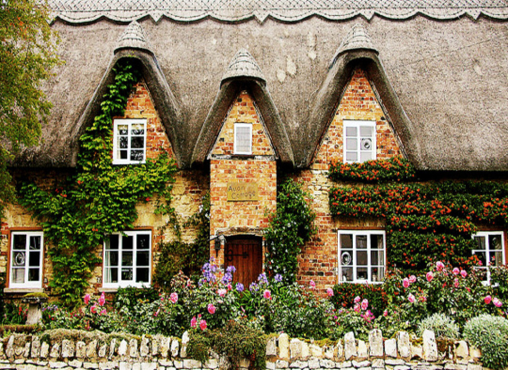 Stone cottage jigsaw puzzle in Lynda Baran puzzles on TheJigsawPuzzles.com