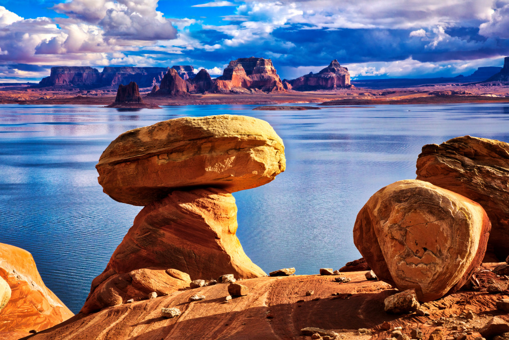 Hamburger Rock in Padre Bay, Lake Powell jigsaw puzzle in Great Sightings puzzles on TheJigsawPuzzles.com