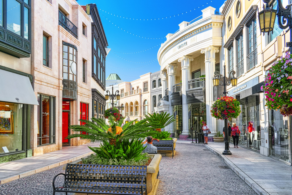 Rodeo Drive in Hollywood, Vereinigte Staaten jigsaw puzzle in Straßenansicht puzzles on TheJigsawPuzzles.com