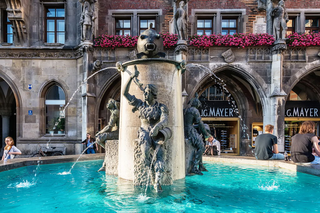 Fischbrunnen Fountain in Munich, Germany jigsaw puzzle in Puzzle of the Day puzzles on TheJigsawPuzzles.com