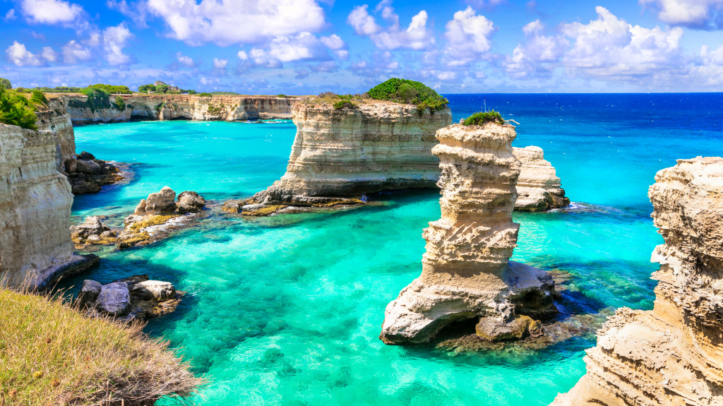 Torre di Sant Andrea Beach, Puglia, Italy jigsaw puzzle in Great Sightings puzzles on TheJigsawPuzzles.com