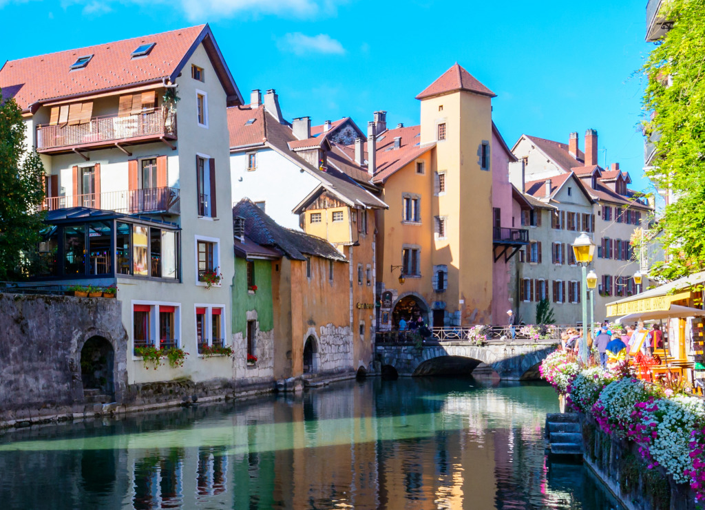 Fluss Thiou in Annecy, Frankreich jigsaw puzzle in Brücken puzzles on TheJigsawPuzzles.com