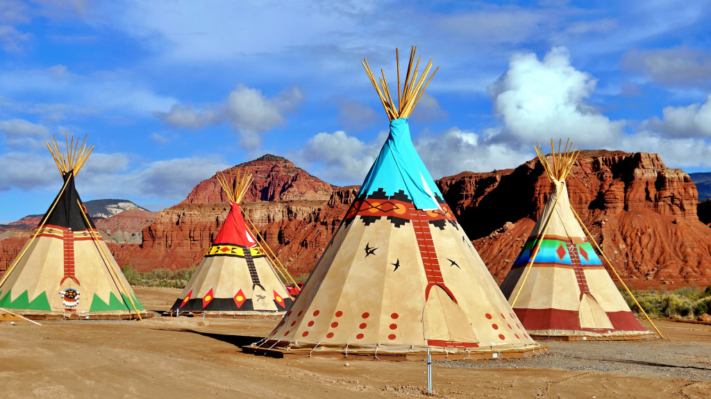 Indian Tents near Moab, Utah, USA jigsaw puzzle in Great Sightings puzzles on TheJigsawPuzzles.com