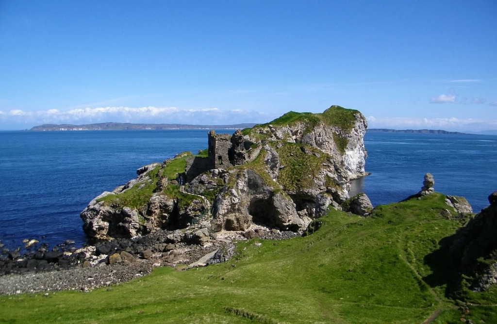 Kilbane Castle jigsaw puzzle in Sharalyn Garrard puzzles on TheJigsawPuzzles.com