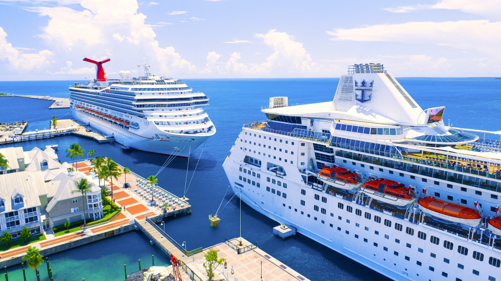 Cruise Ships in the Port of Key West, USA jigsaw puzzle in Puzzle of the Day puzzles on TheJigsawPuzzles.com