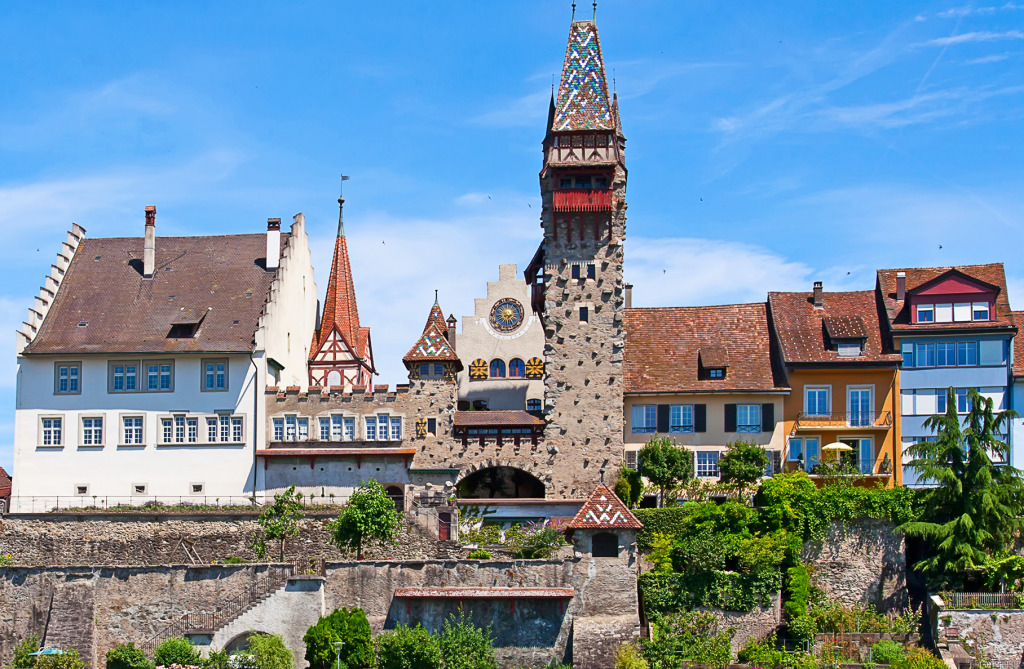 The Old Town of Bremgarten, Switzerland jigsaw puzzle in Castles puzzles on TheJigsawPuzzles.com