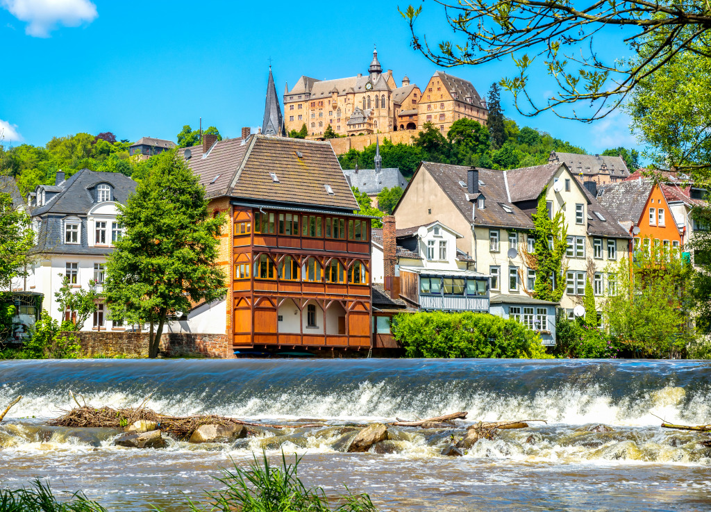 O rio Lahn em Marburg, Alemanha jigsaw puzzle in Cachoeiras puzzles on TheJigsawPuzzles.com