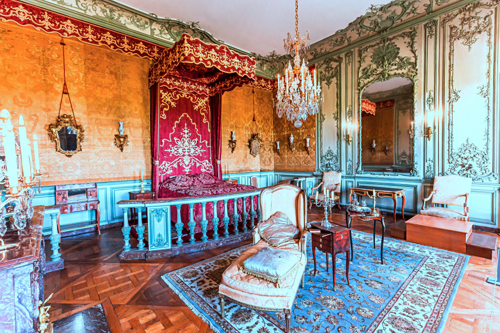 Interior of the Château de Champs-sur-Marne jigsaw puzzle in Castles ...