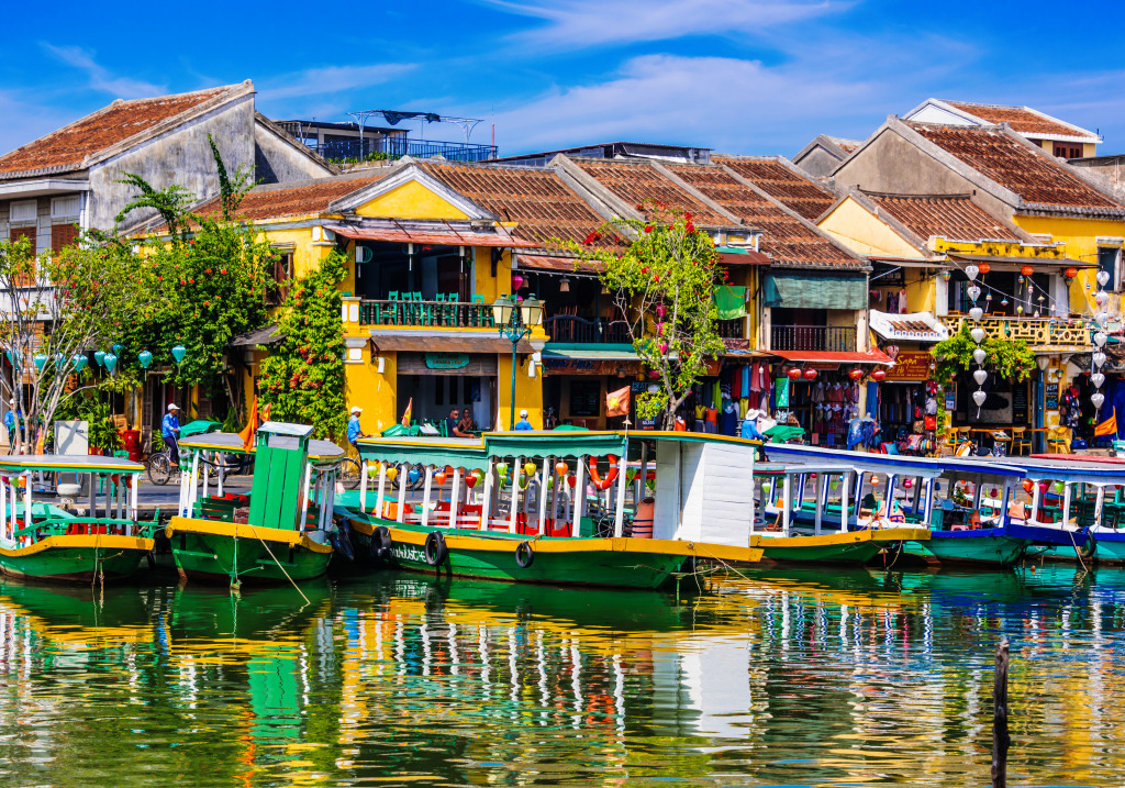 Architecture de Hoi An, Vietnam jigsaw puzzle in Paysages urbains puzzles on TheJigsawPuzzles.com