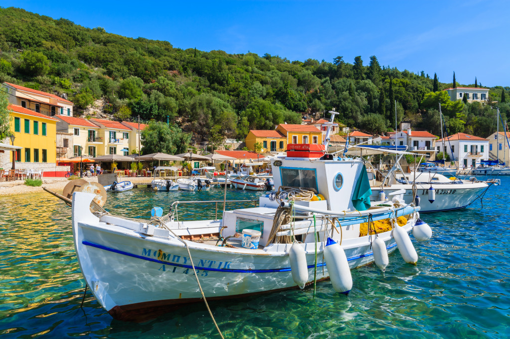 Traditional Fishing Boats, Kioni Village, Greek jigsaw puzzle in Great Sightings puzzles on TheJigsawPuzzles.com