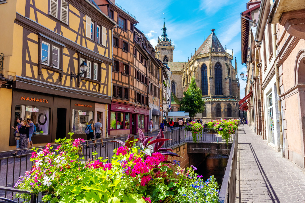 Colmar Cathedral, France jigsaw puzzle in Street View puzzles on TheJigsawPuzzles.com