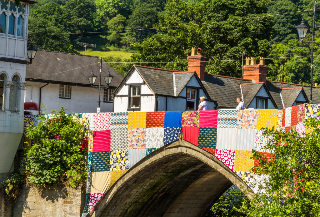 Art Installation on the River Dee Bridge jigsaw puzzle in Bridges puzzles on TheJigsawPuzzles.com