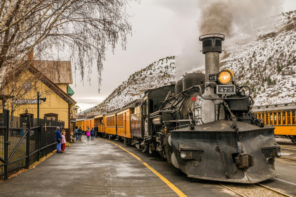 Durango Train at Durango station in the winter jigsaw puzzle in Ralph Steele puzzles on TheJigsawPuzzles.com