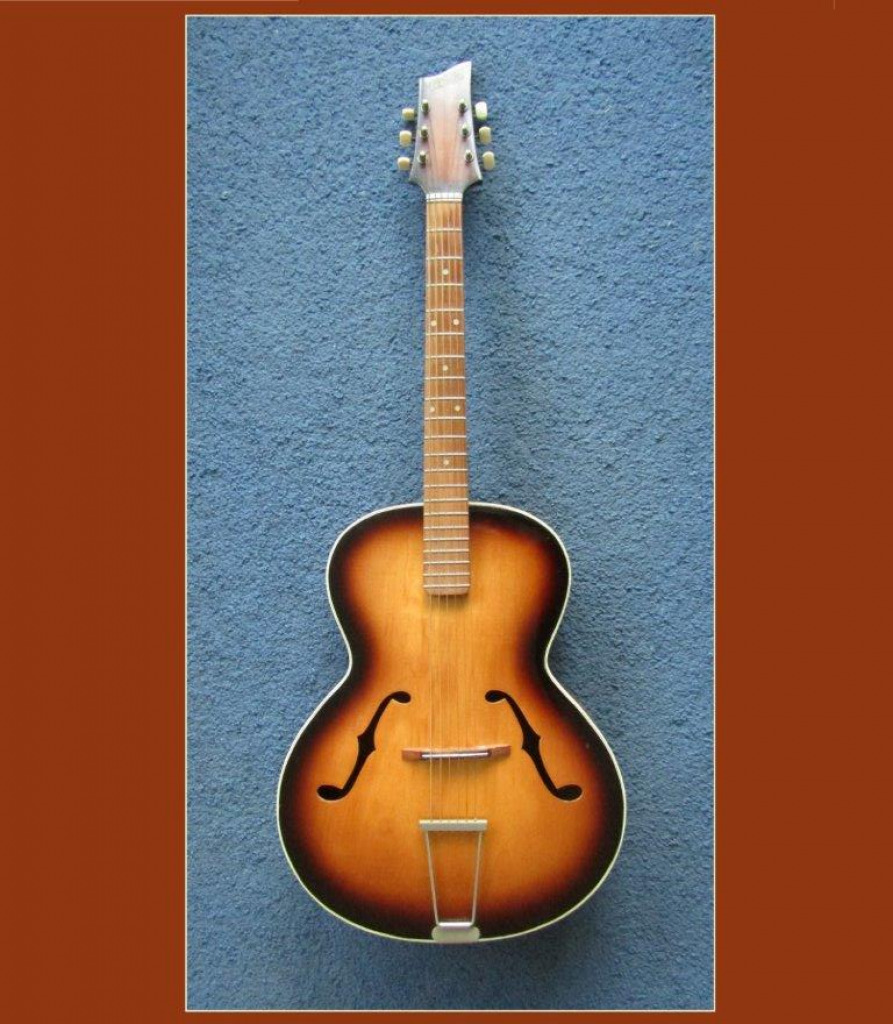 Vintage_Guitar jigsaw puzzle in Dave Morris puzzles on TheJigsawPuzzles.com