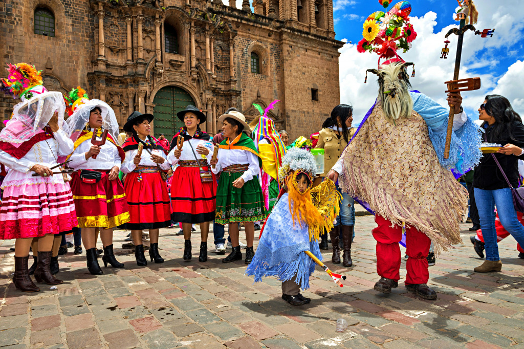 Menschen tanzen Huaylia in Cusco, Peru jigsaw puzzle in Menschen puzzles on TheJigsawPuzzles.com