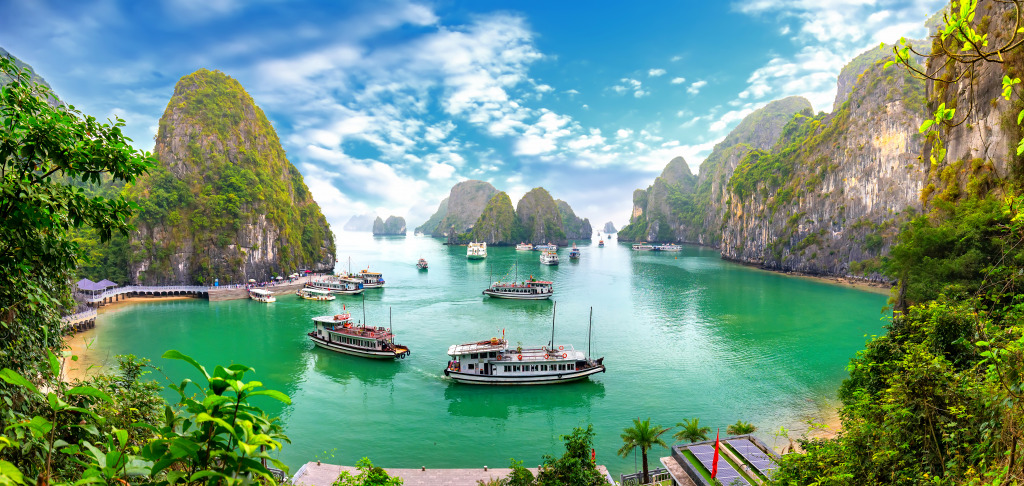 Magnifique baie d’Halong, Vietnam jigsaw puzzle in Magnifiques vues puzzles on TheJigsawPuzzles.com