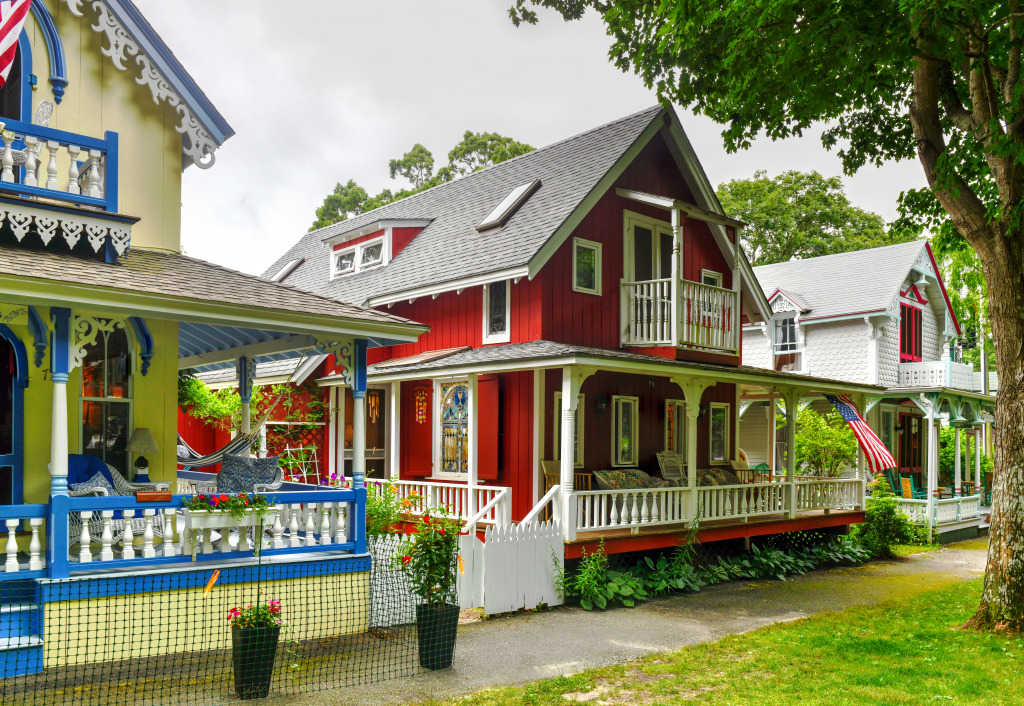 Carpenter Gothic Cottages, Martha’s Vineyard, MA jigsaw puzzle in Puzzle du jour puzzles on TheJigsawPuzzles.com