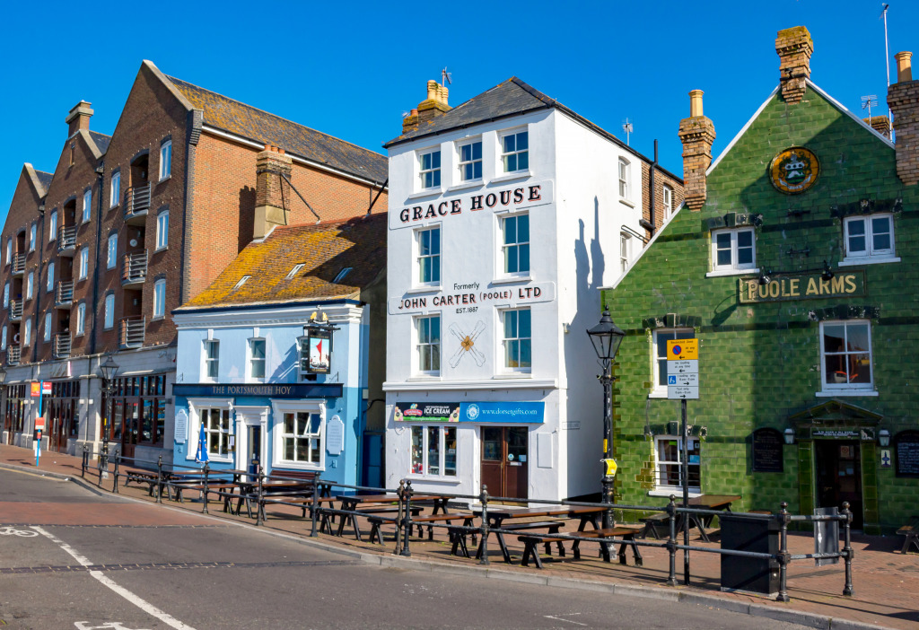 Old Buildings on Poole Quay, Dorset, England jigsaw puzzle in Puzzle of the Day puzzles on TheJigsawPuzzles.com