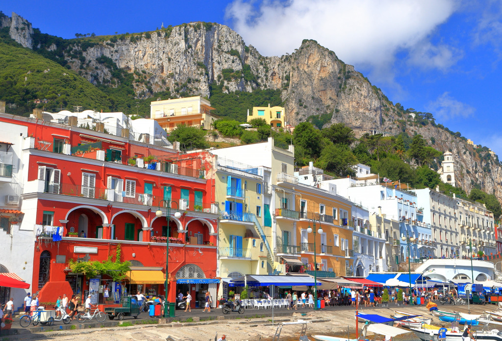 Marina Grande, Ilha de Capri, Itália jigsaw puzzle in Paisagens de Rua puzzles on TheJigsawPuzzles.com