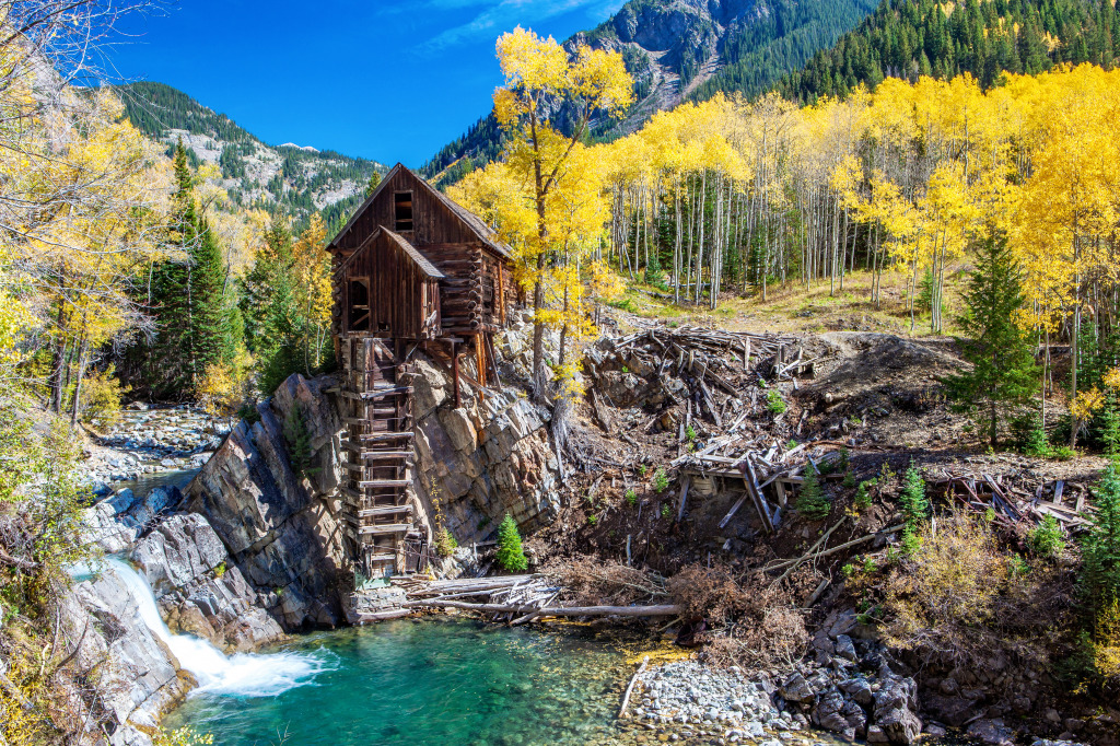 Moulin historique à Crystal Ghost Town CO, États-Unis jigsaw puzzle in Chutes d'eau puzzles on TheJigsawPuzzles.com