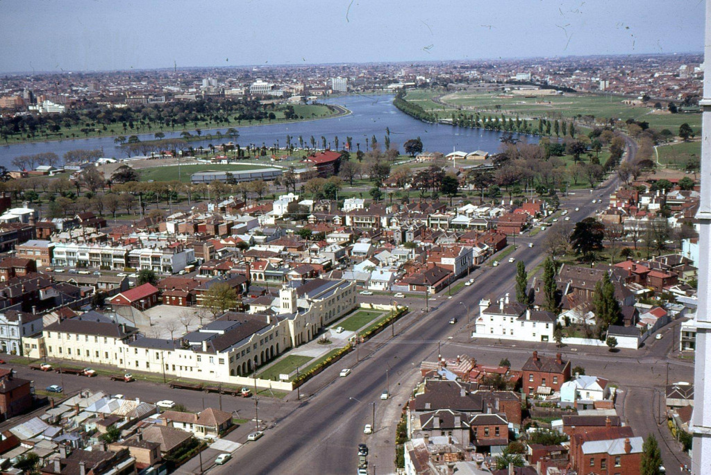 South Melbourne jigsaw puzzle in Vince Cannatelli puzzles on TheJigsawPuzzles.com