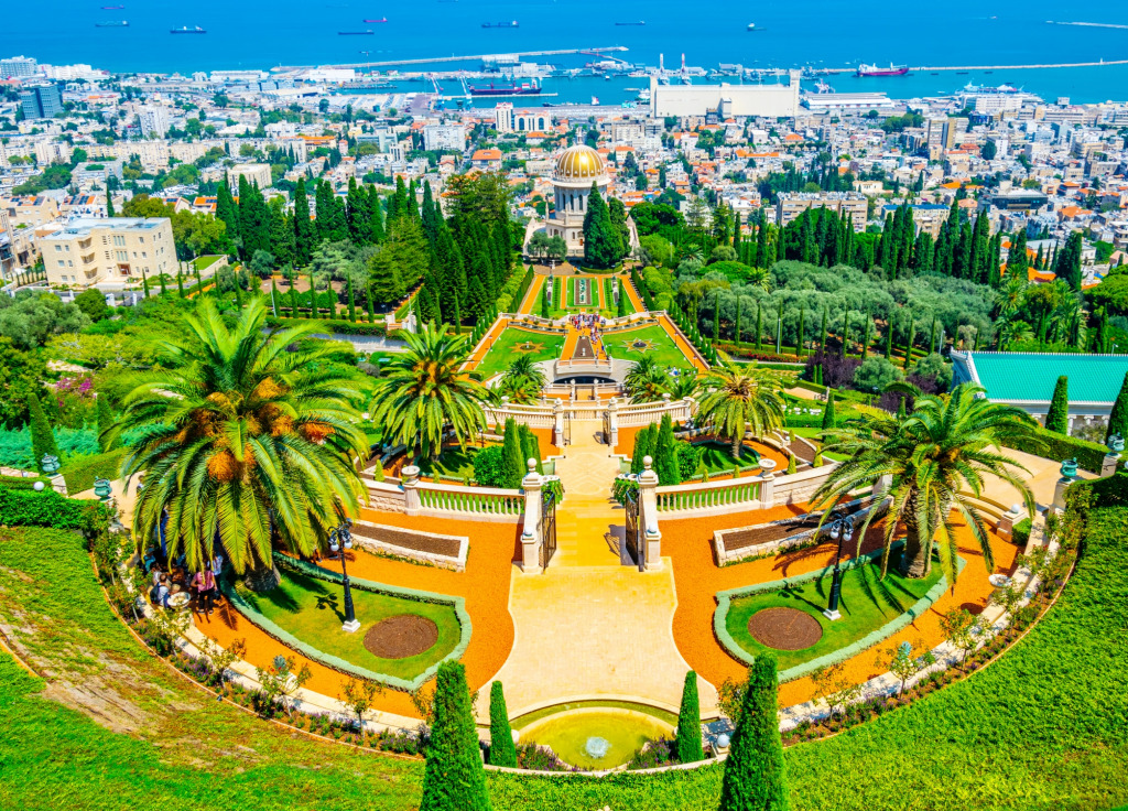 Vue aérienne des jardins Bahai à Haïfa, Israël jigsaw puzzle in Magnifiques vues puzzles on TheJigsawPuzzles.com