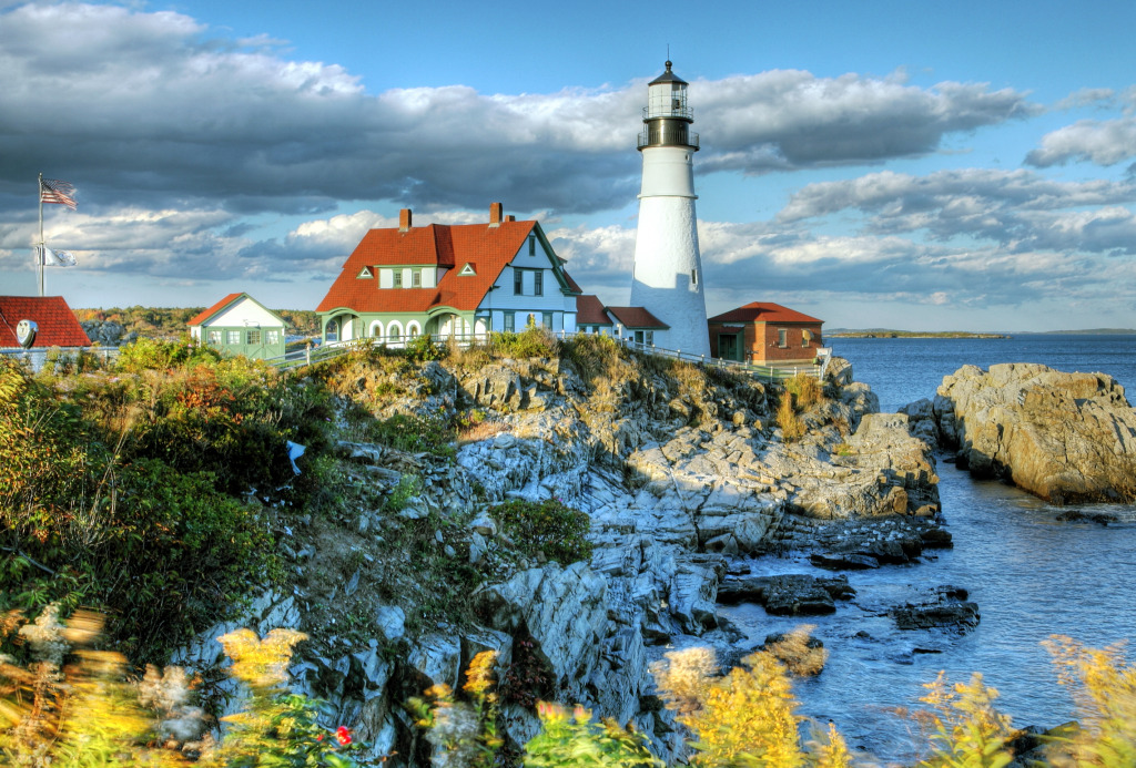 Portland Head Light, Nova Inglaterra, EUA jigsaw puzzle in Lugares Maravilhosos puzzles on TheJigsawPuzzles.com