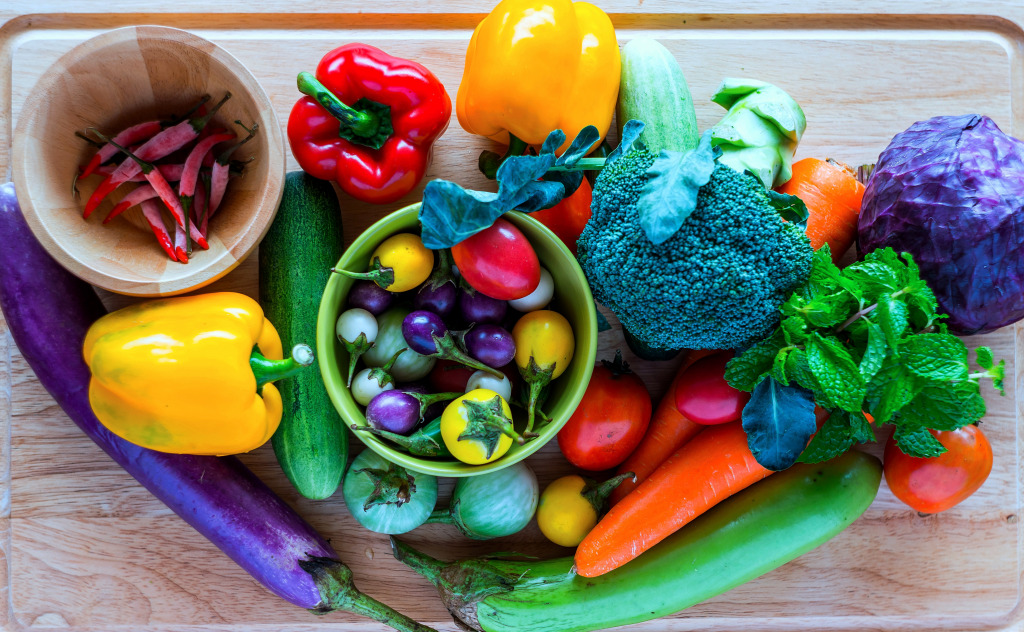 Multicolored Vegetables on a Wooden Board jigsaw puzzle in Fruits & Veggies puzzles on TheJigsawPuzzles.com