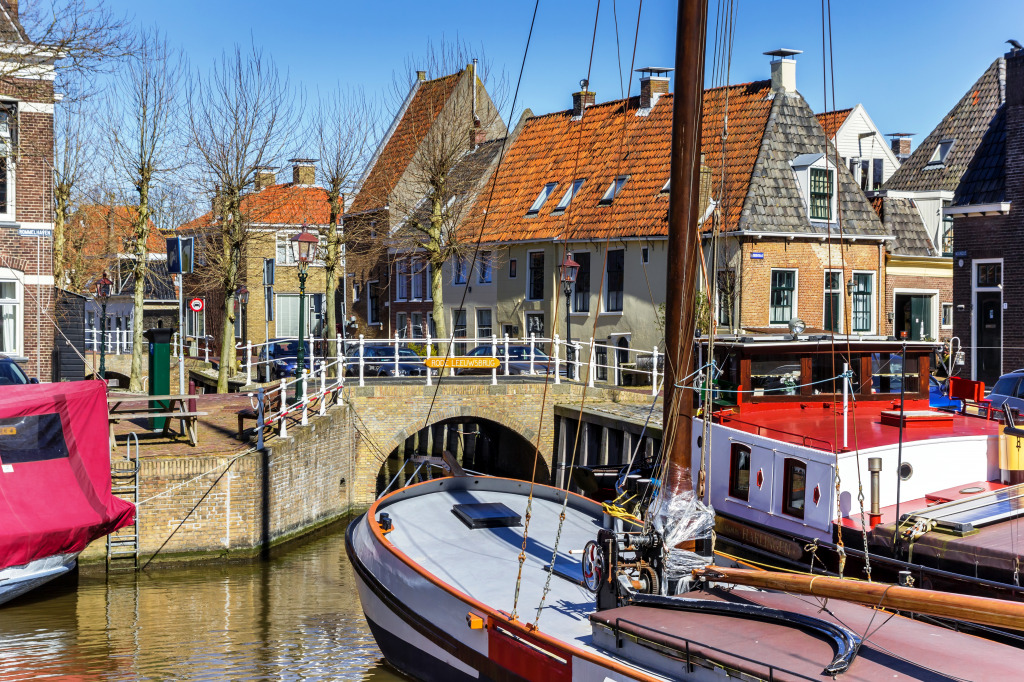 Canals of Harlingen, the Netherlands jigsaw puzzle in Bridges puzzles on TheJigsawPuzzles.com