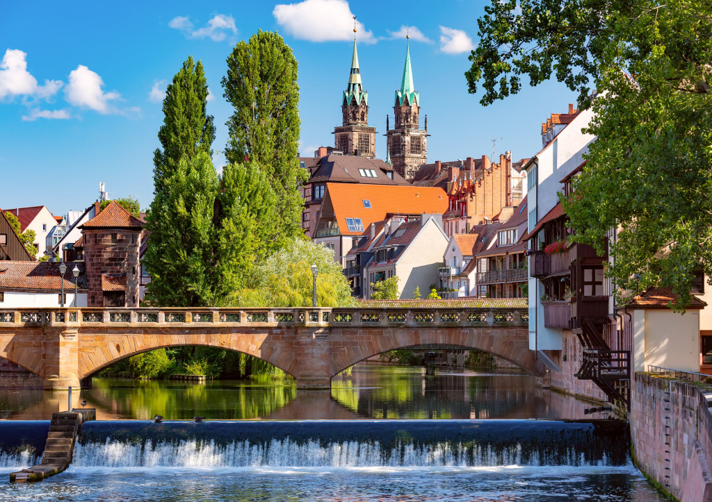 Pont sur la rivière Pegnitz à Nuremberg, Allemagne jigsaw puzzle in Chutes d'eau puzzles on TheJigsawPuzzles.com